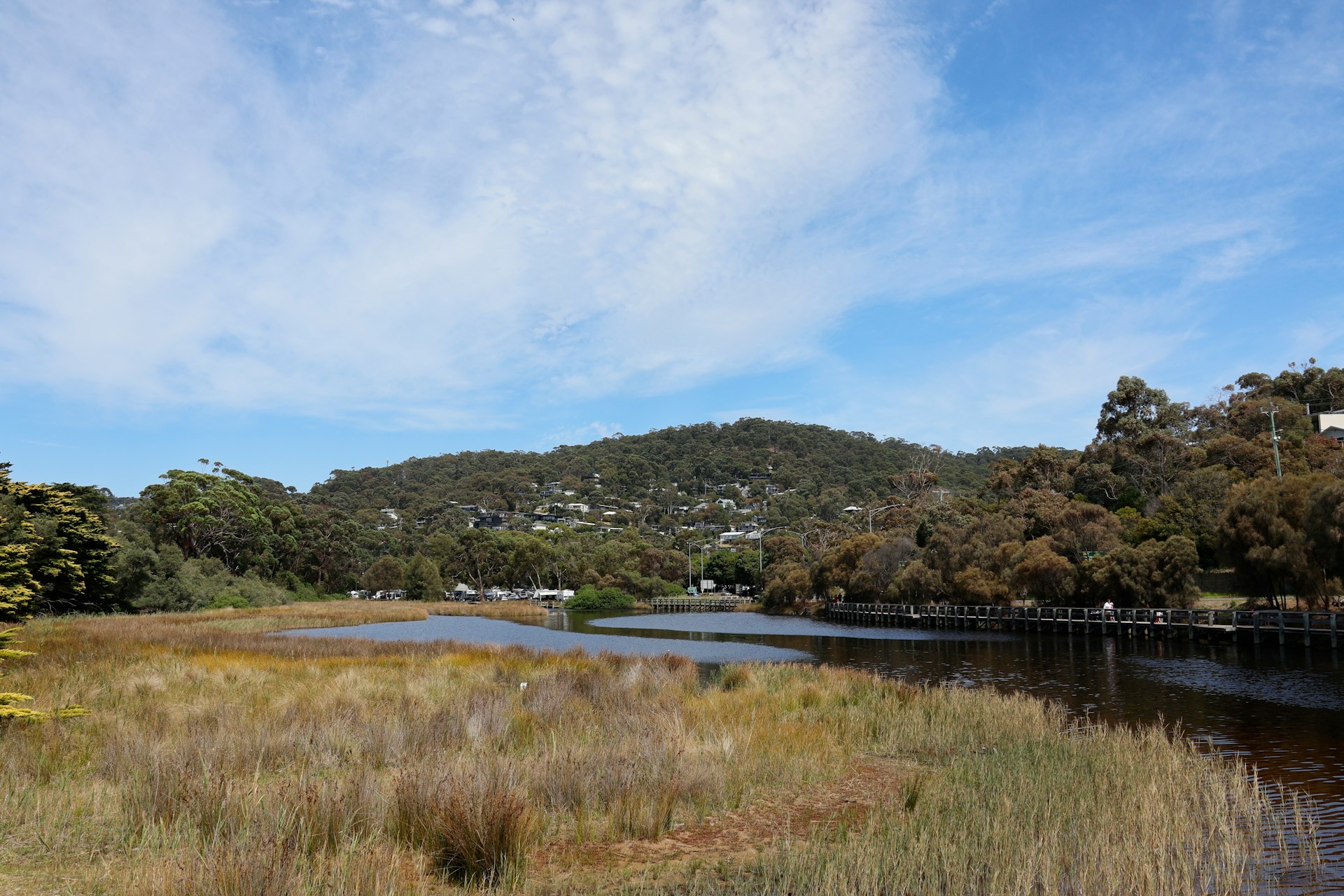 Lorne Pier